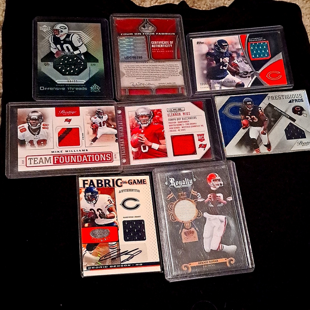 Various player football fabric collectors cards